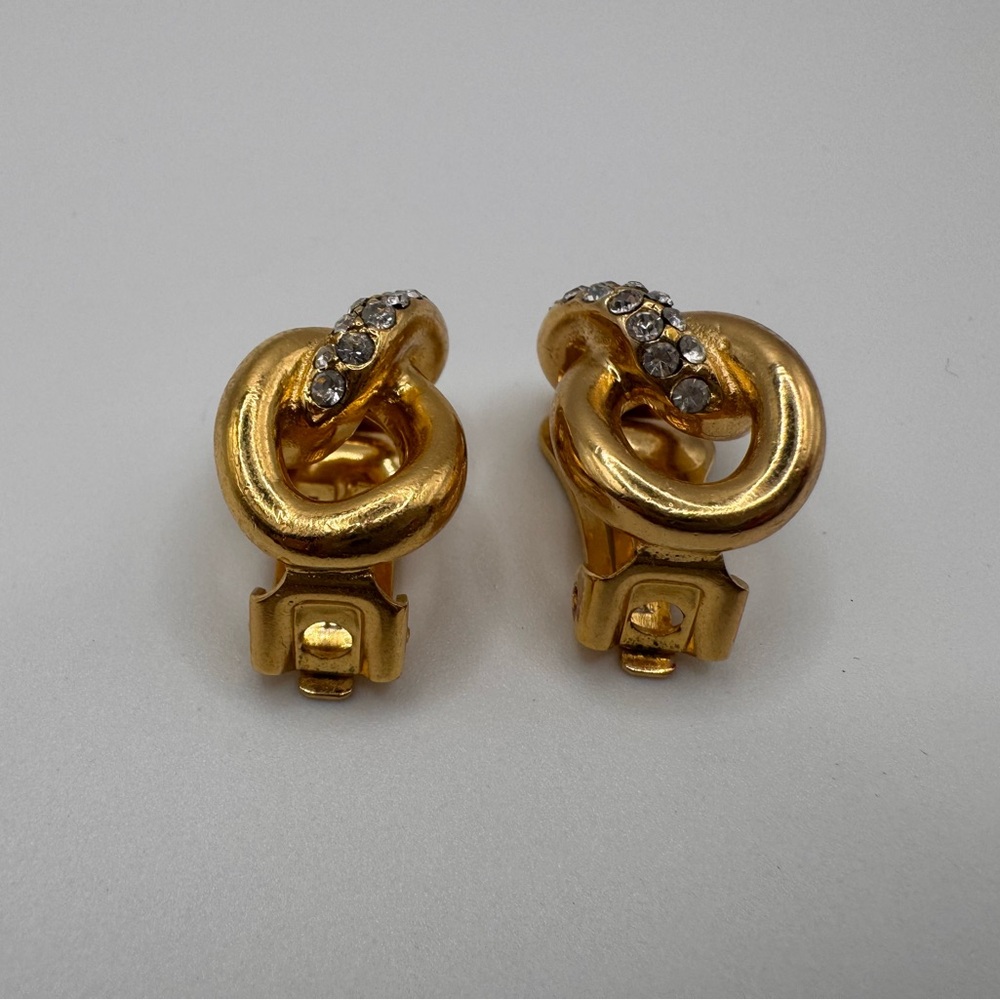 Vintage Signed Christian Dior Gold Tone Rhinestone Link Clip On | Designer - Picture 3 of 10